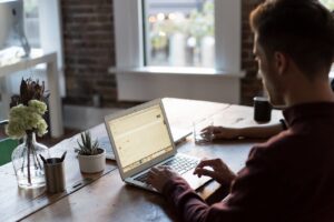 Operating Through an Umbrella Company: A Contractor’s Guide